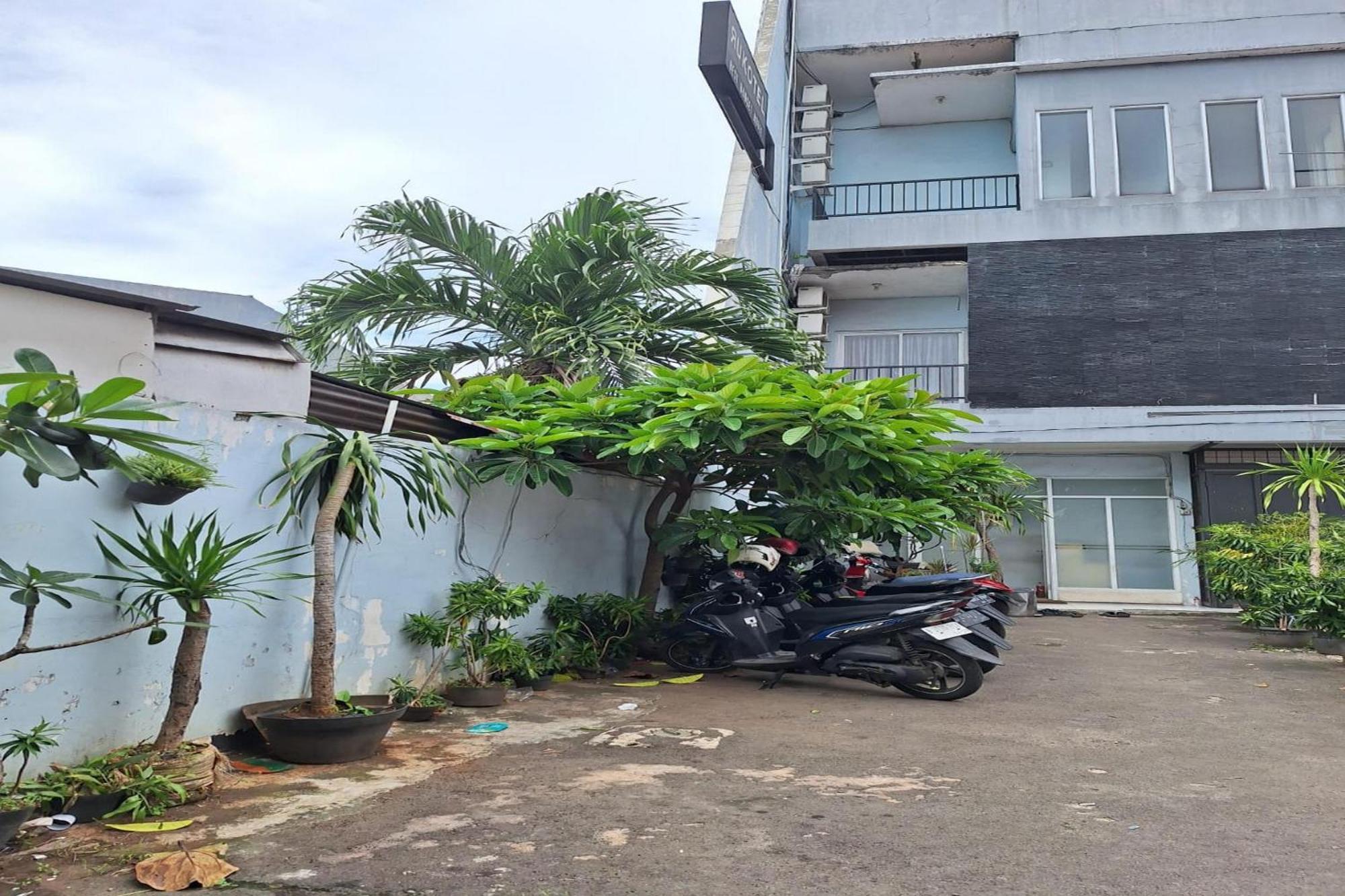 Oyo 93584 Rukotel South Tangerang Exterior photo